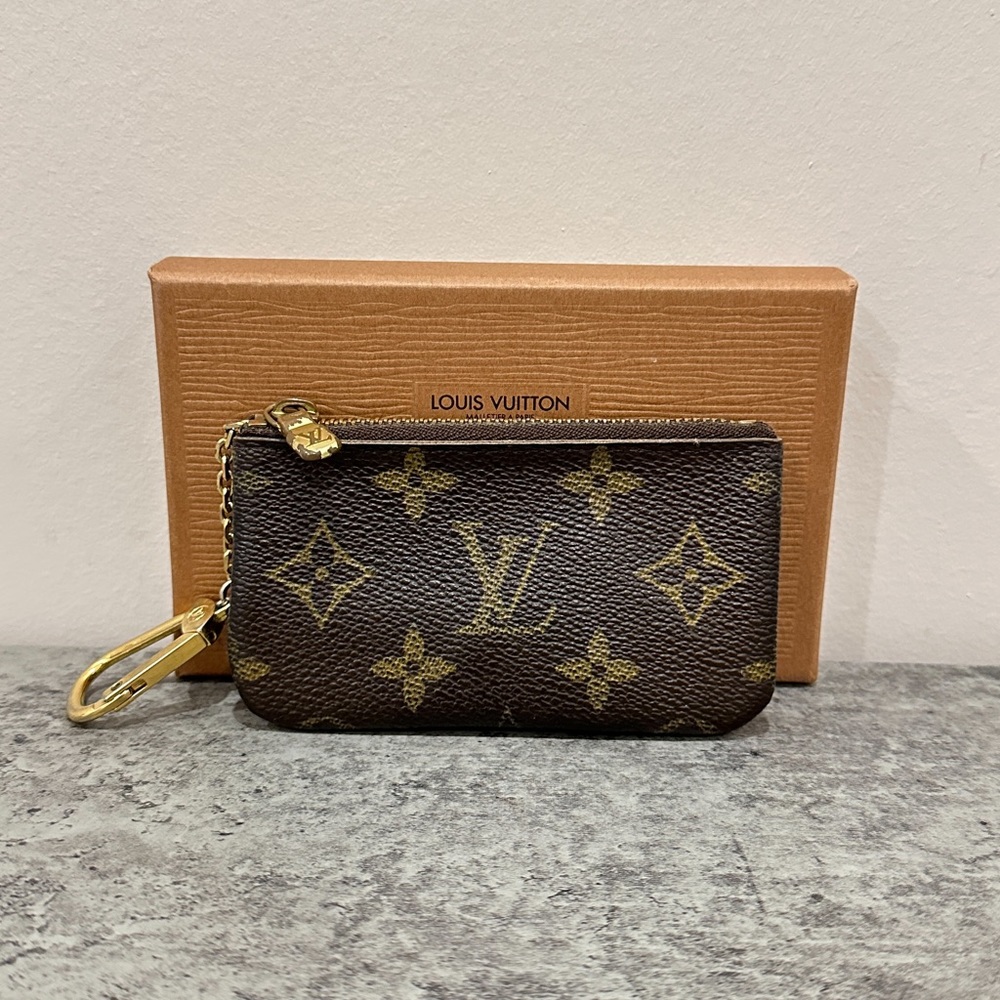 ❌SOLD❌ LV Key Cles Monogram